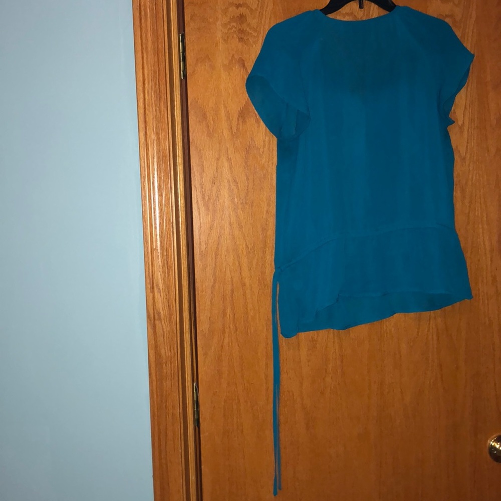 Blue t-shirt - Picture 3 of 3